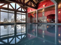 SPA AND INDOOR SWIMMING-POOL