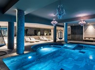 SPA AND INDOOR SWIMMING-POOL IN THE CHALET
