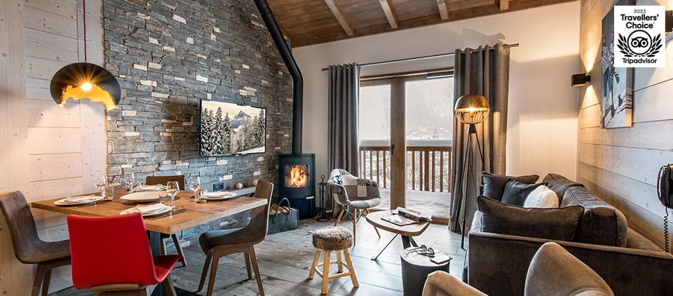 Cozy apartment for 4 people with fireplace overlooking the village of Val d'Isère